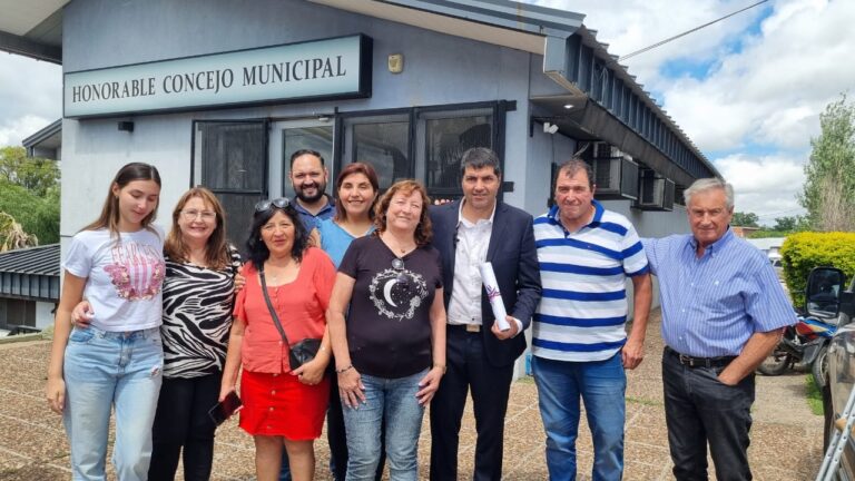 PGSM: Concejal Jorge Rú asumió por un nuevo período la banca del Frente Puertense Humanista y Social PGSM: Concejal Jorge Rú asumió por un nuevo período la banca del Frente Puertense Humanista y Social