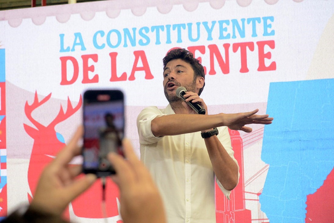 Monteverde va a la justicia contra Pullaro: «La gente no sabe qué se vota y eso no es casual»